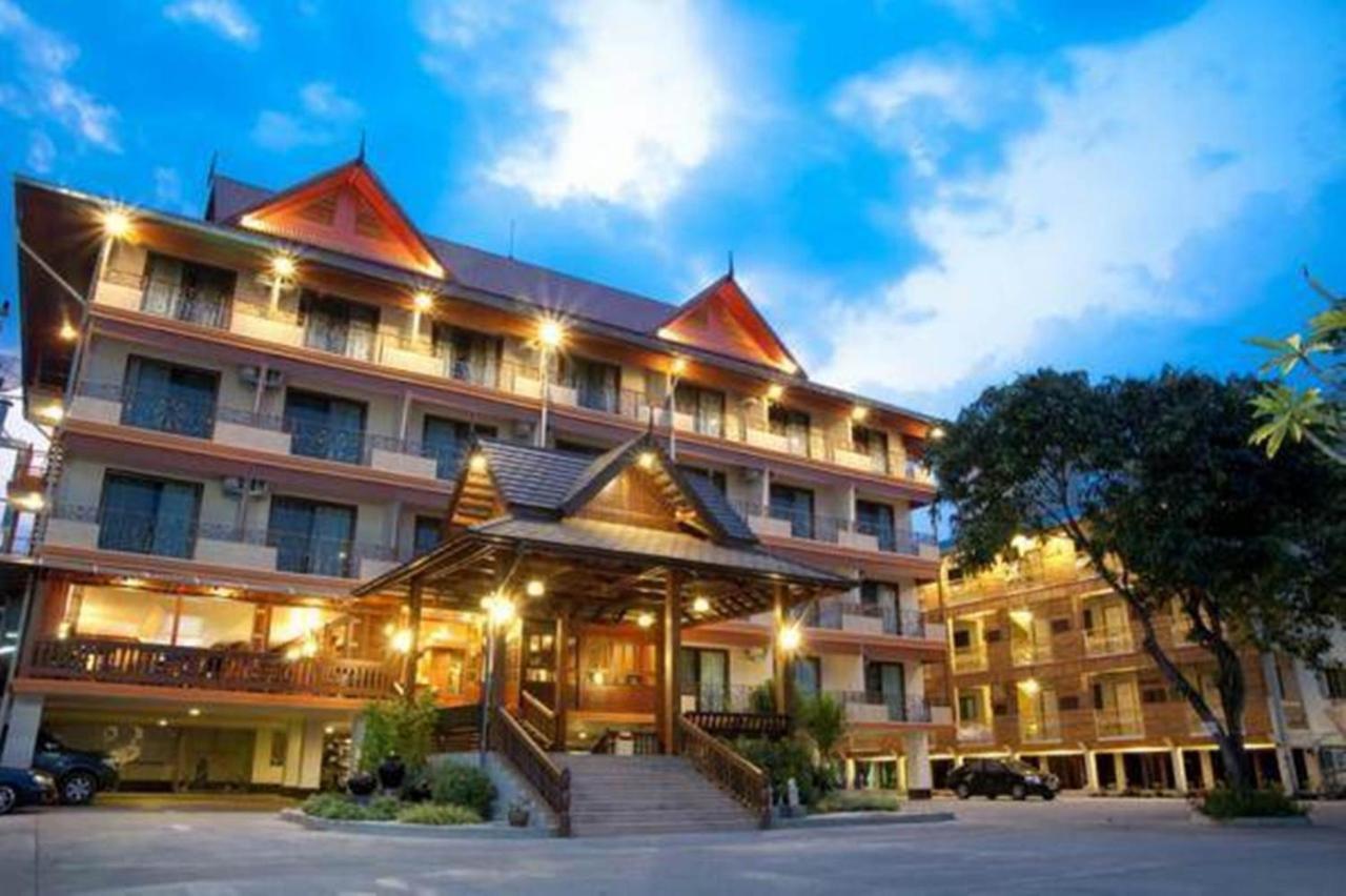 Baankhun Chiang Mai Hotel Esterno foto