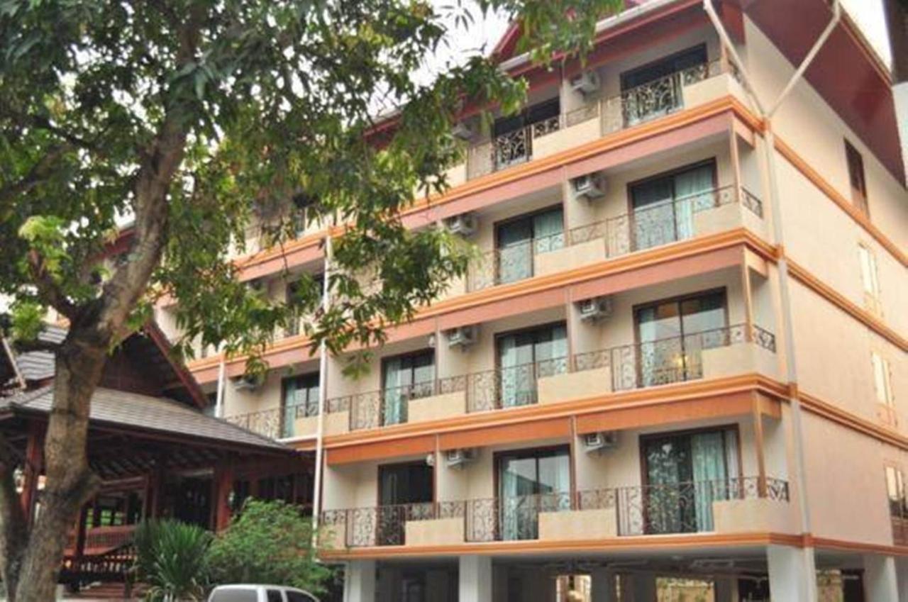 Baankhun Chiang Mai Hotel Esterno foto